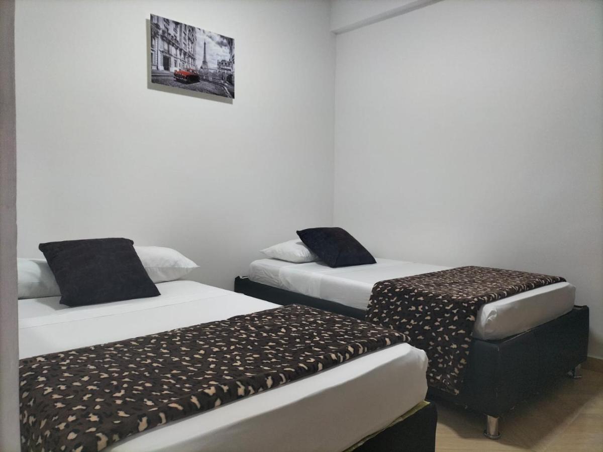 Apartamentos Family Санта Роса де Кабал Екстериор снимка